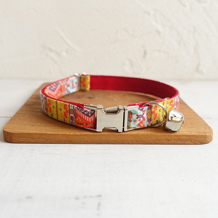 Adjustable Cat Collar with Bell product image for cats at CovePaws